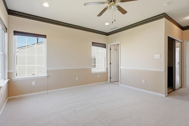 104 TRELLIS LN, Sewell, NJ 08080