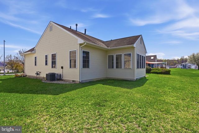 104 TRELLIS LN, Sewell, NJ 08080