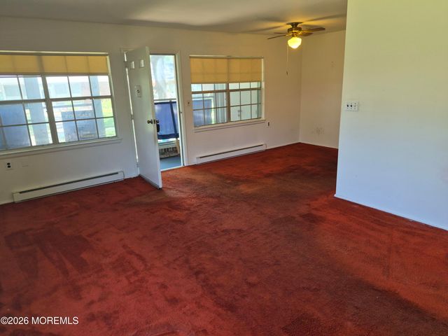99F Edinburgh Lane, Lakewood, NJ 08701