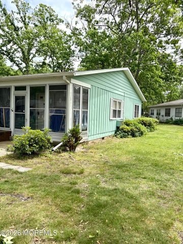 99F Edinburgh Lane, Lakewood, NJ 08701