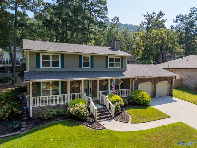 15009 Glory Drive SE, Huntsville, AL 35803