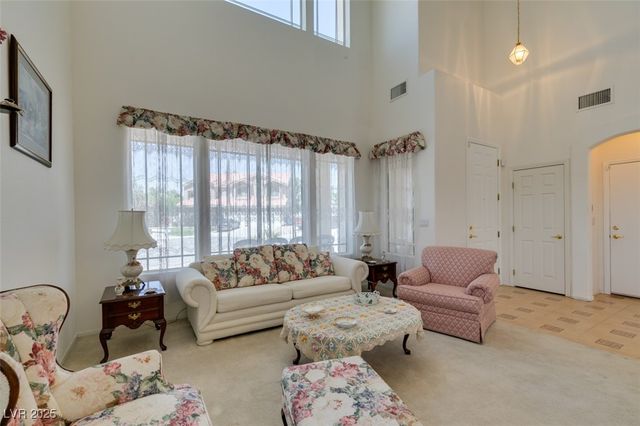 10290 Marion Morrison Court, Las Vegas, NV 89183