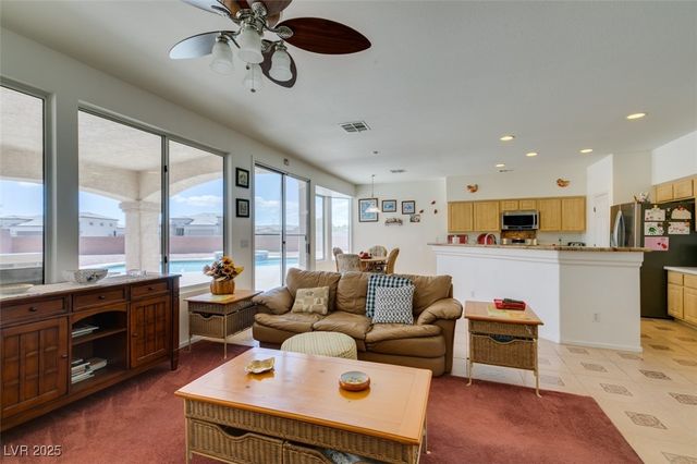 10290 Marion Morrison Court, Las Vegas, NV 89183