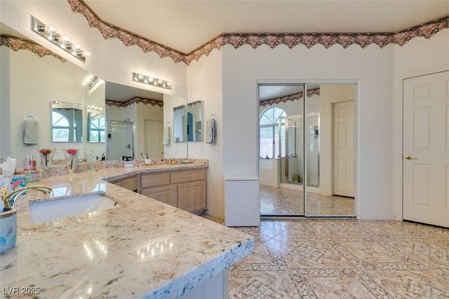 10290 Marion Morrison Court, Las Vegas, NV 89183