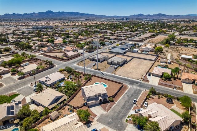 10290 Marion Morrison Court, Las Vegas, NV 89183