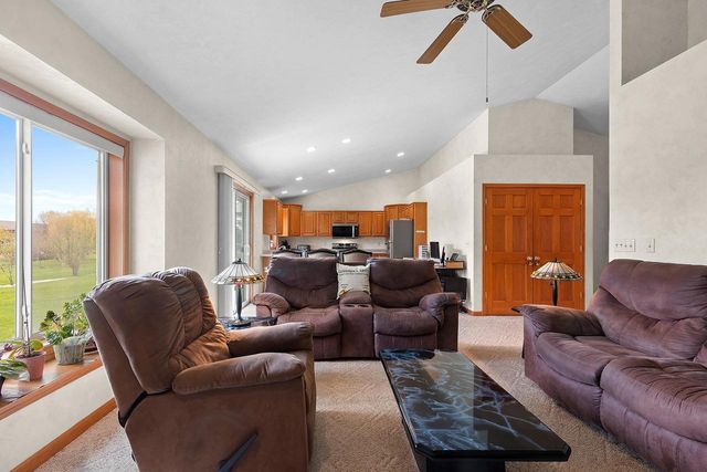 5433 BROOKVIEW DRIVE, Appleton, WI 54913