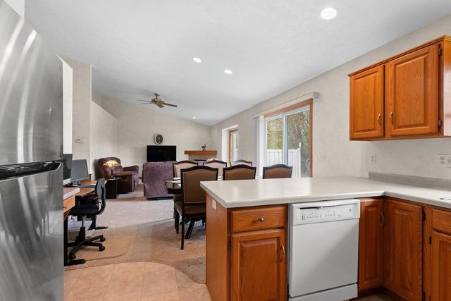 5433 BROOKVIEW DRIVE, Appleton, WI 54913