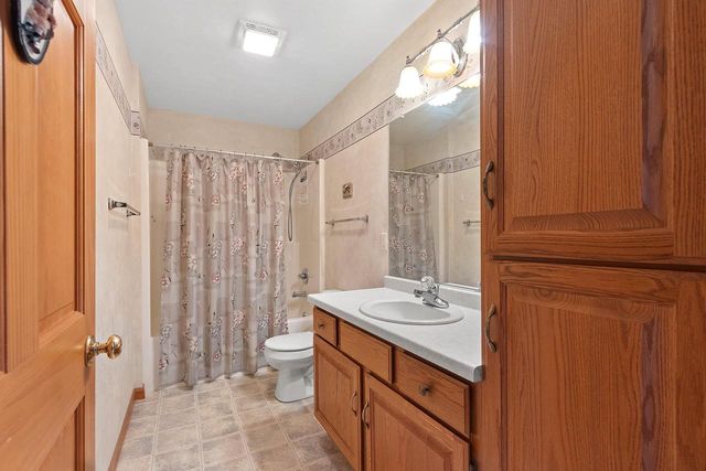 5433 BROOKVIEW DRIVE, Appleton, WI 54913