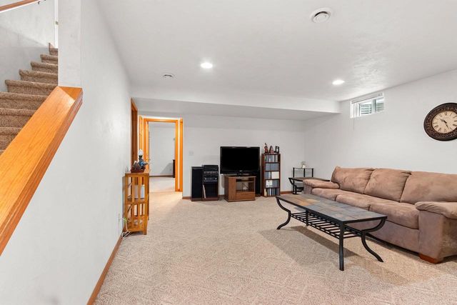 5433 BROOKVIEW DRIVE, Appleton, WI 54913
