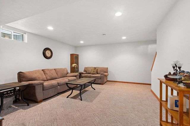 5433 BROOKVIEW DRIVE, Appleton, WI 54913