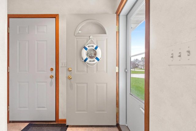 5433 BROOKVIEW DRIVE, Appleton, WI 54913