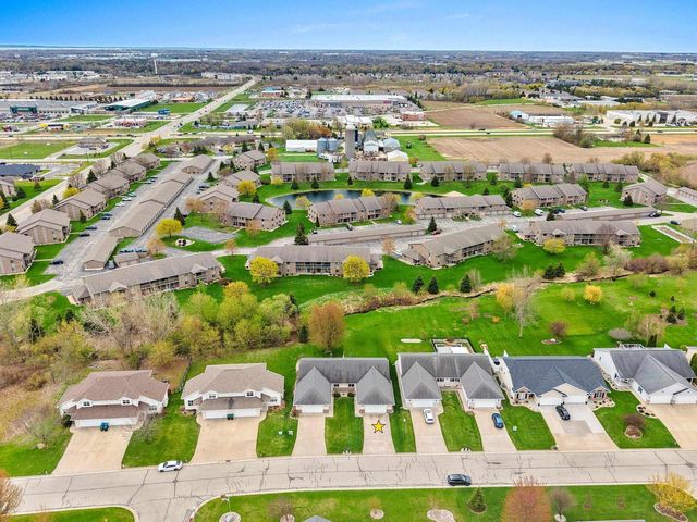 5433 BROOKVIEW DRIVE, Appleton, WI 54913