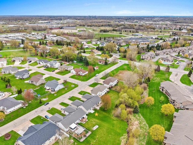 5433 BROOKVIEW DRIVE, Appleton, WI 54913