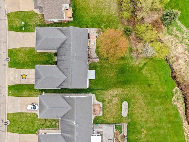 5433 BROOKVIEW DRIVE, Appleton, WI 54913