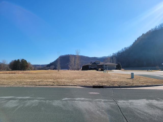 576 Cedar Drive, Lake City, MN 55041