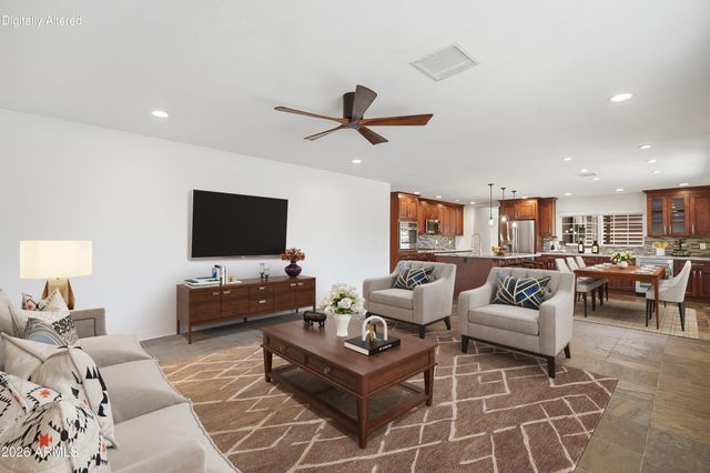 8307 E CLARENDON Avenue, Scottsdale, AZ 85251