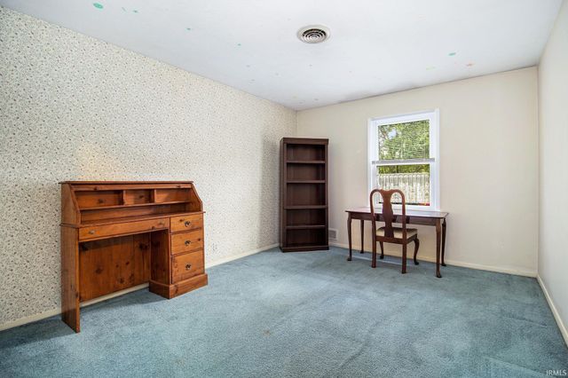 54160 Forest Grove Avenue, Elkhart, IN 46514