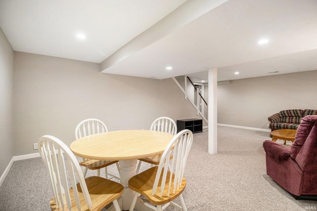 54160 Forest Grove Avenue, Elkhart, IN 46514