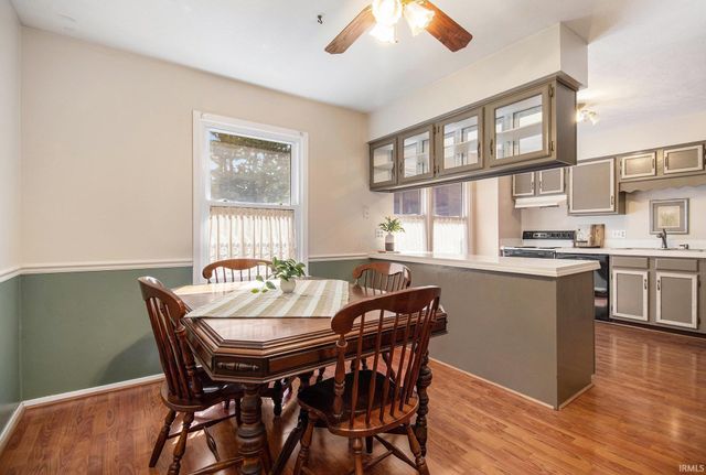 54160 Forest Grove Avenue, Elkhart, IN 46514