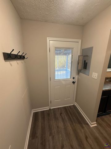 4487 Dixon Rd, Lizella, GA 31052