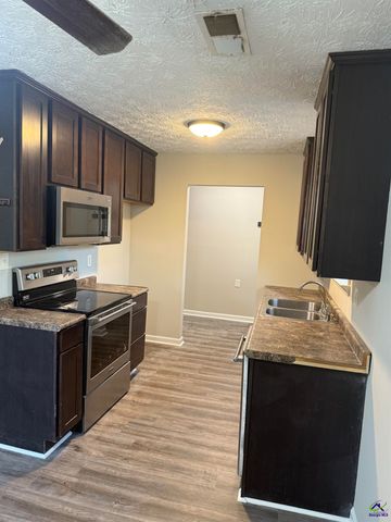 4487 Dixon Rd, Lizella, GA 31052