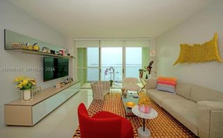 800 Claughton Island Dr 704, Miami, FL 33131