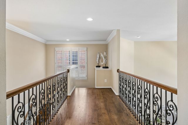 9033 Jasmine Lane, Irving, TX 75063