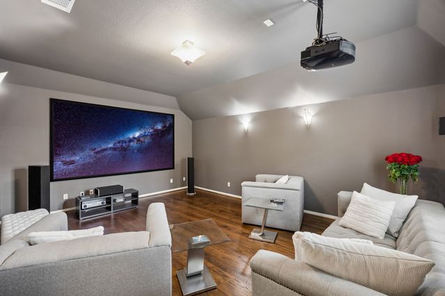 9033 Jasmine Lane, Irving, TX 75063