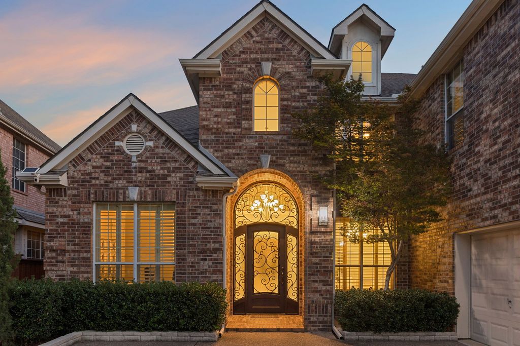 9033 Jasmine Lane, Irving, TX 75063 — photo 2