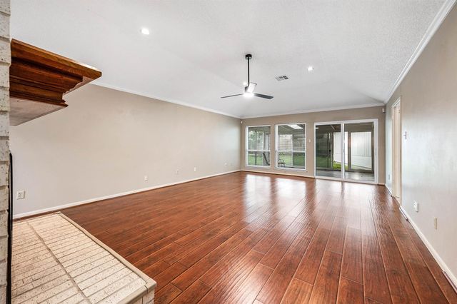 12302 Piping Rock Drive, Houston, TX 77077