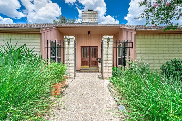 12302 Piping Rock Drive, Houston, TX 77077