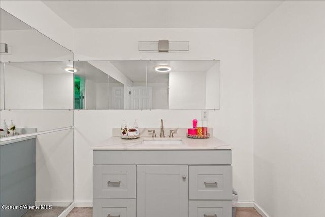 1152 N 7th ST, Coeur D'alene, ID 83814