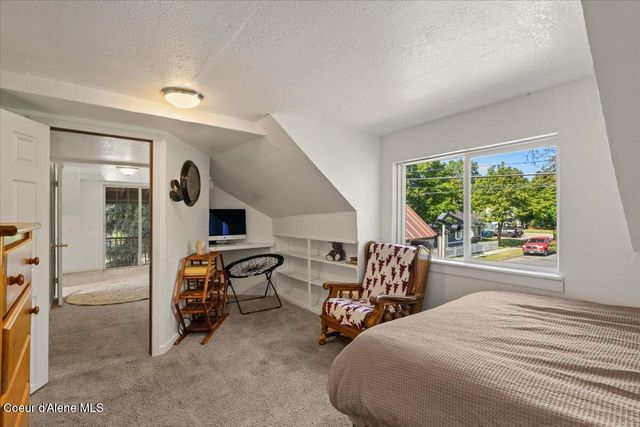 1152 N 7th ST, Coeur D'alene, ID 83814