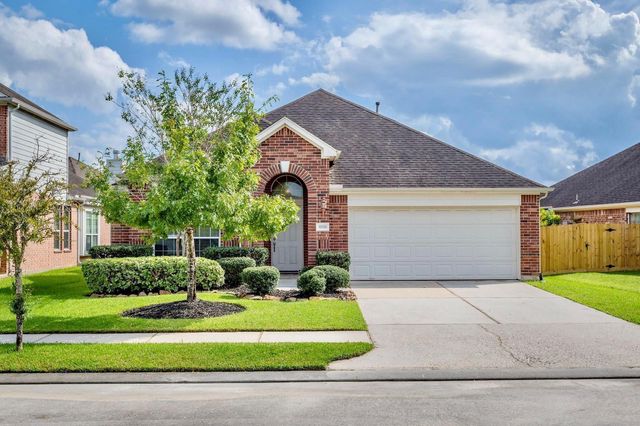 30306 Castle Forest Drive, Spring, TX 77386