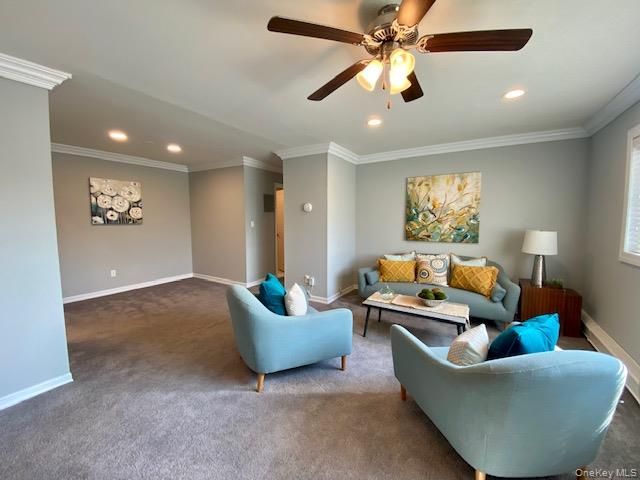 325 Brook Avenue 325-1B, Bay Shore, NY 11706