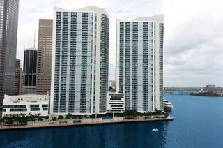 335 S Biscayne Blvd 2006, Miami, FL 33131
