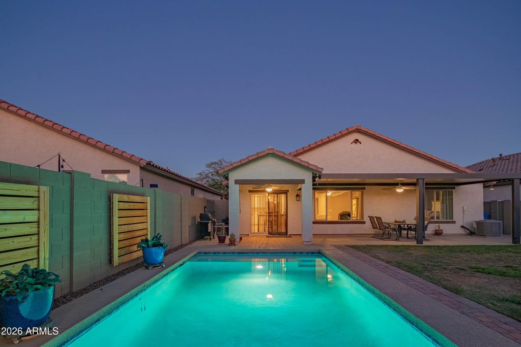 Image 5 of property listing at 26770 N 174TH Lane, Surprise, AZ 85387