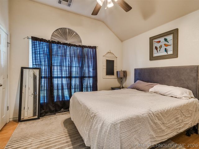 8916 E 105th Street North, Owasso, OK 74055