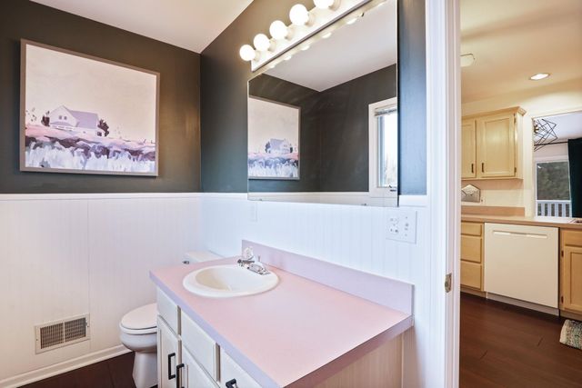 6 Wilshire Drive, Frankenmuth, MI 48734