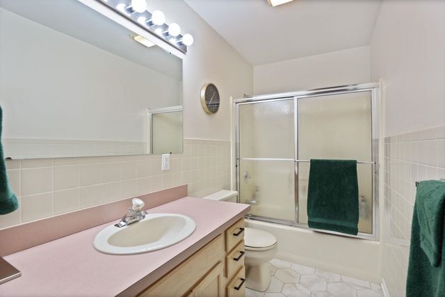 6 Wilshire Drive, Frankenmuth, MI 48734