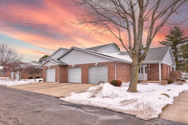 6 Wilshire Drive, Frankenmuth, MI 48734