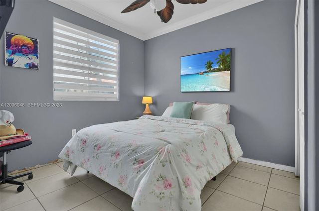 6114 SW 158th Pass, Miami, FL 33193