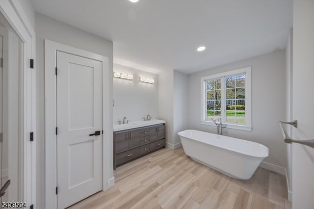 29 Bracken Hill Rd, Hardyston Twp., NJ 07419