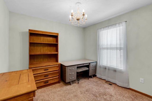 1028 Bedell Rd, Augusta, KS 67010