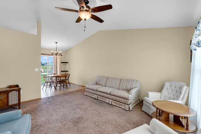 1028 Bedell Rd, Augusta, KS 67010