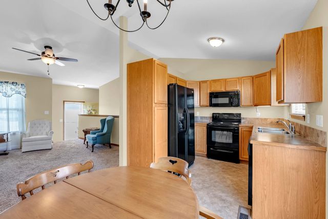 1028 Bedell Rd, Augusta, KS 67010