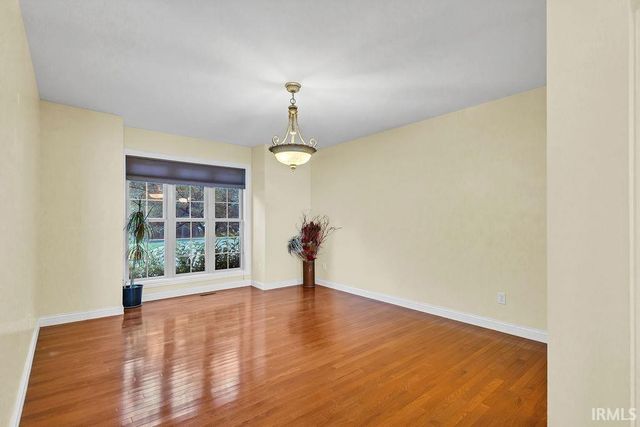 3907 E Breckenmore Drive, Bloomington, IN 47401