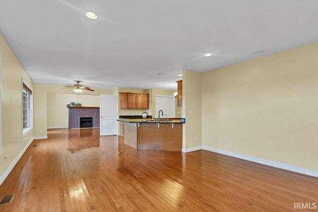 3907 E Breckenmore Drive, Bloomington, IN 47401