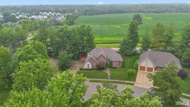 3907 E Breckenmore Drive, Bloomington, IN 47401