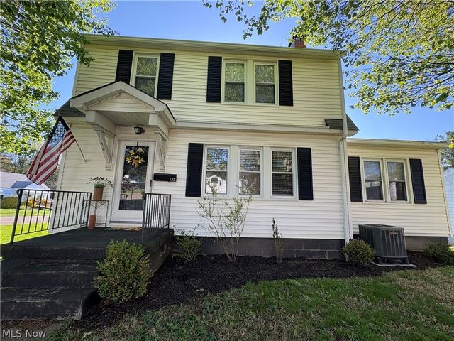 135 Overbaugh Avenue, St Clairsville, OH 43950